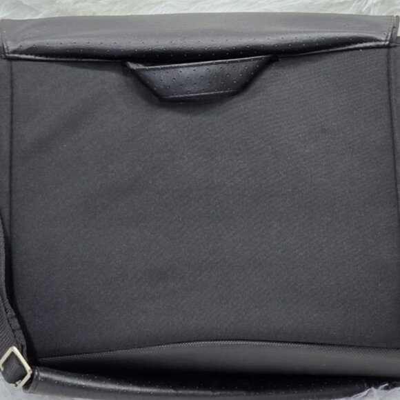 🎵Bose SoundDock Portable Travel Carry Messenger Bag with Shoulder Padded Strap - Picture 5 of 8